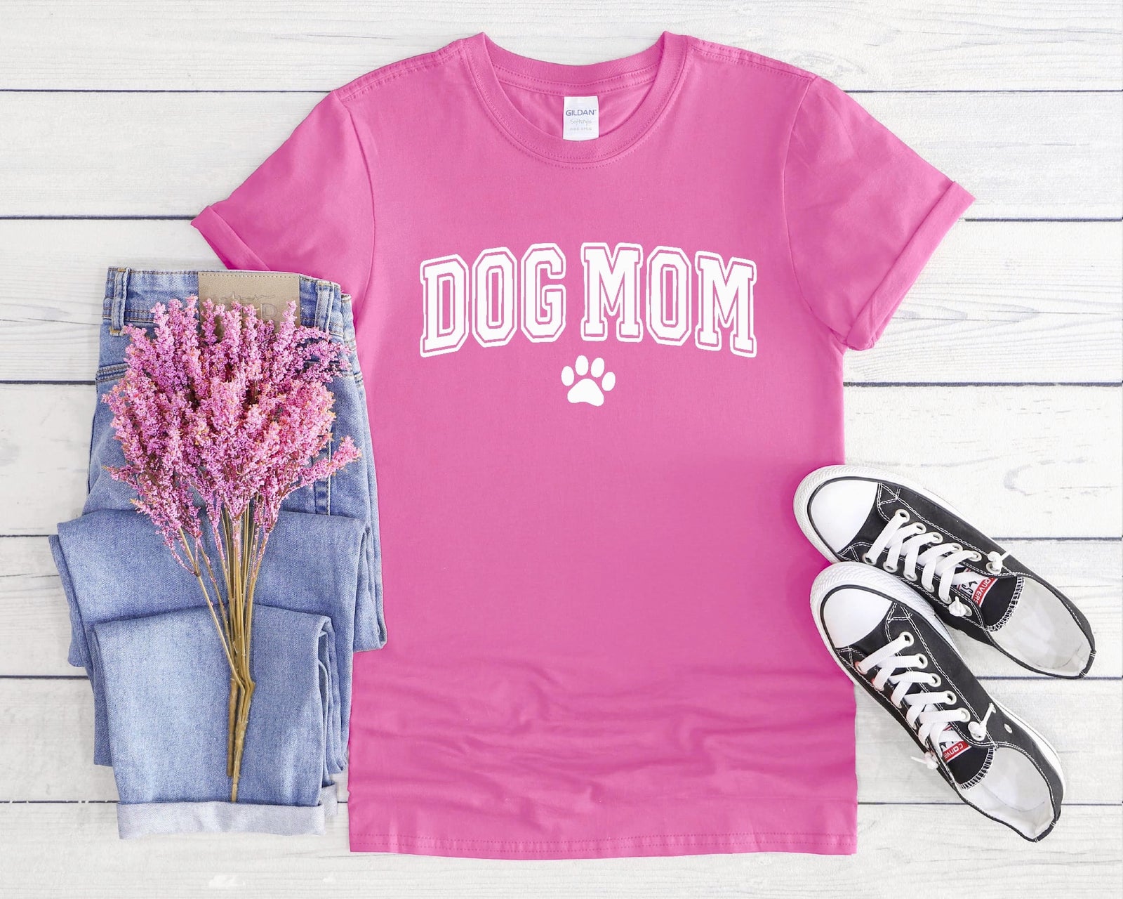 DOG MOM shirt